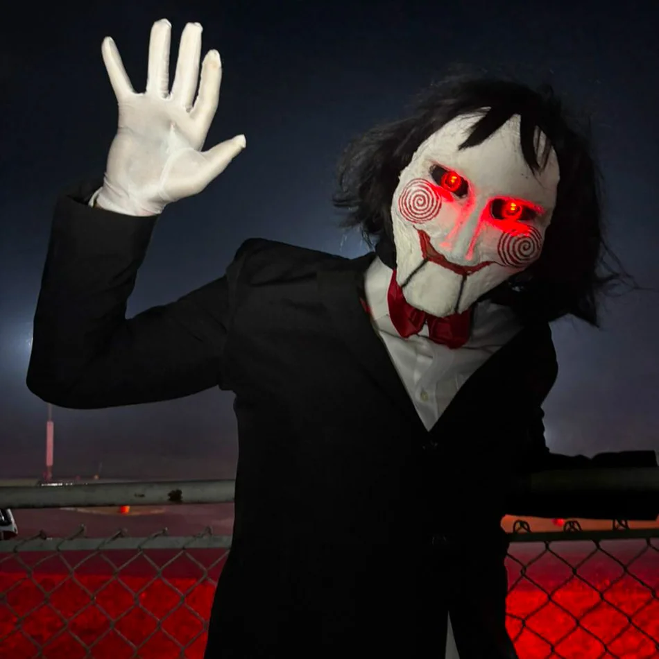 Atração Boneco Billy em apresentação de terror para festas e eventos na cidade de São Paulo Atração Boneco Billy em apresentação de terror para festas e eventos na cidade de São Paulo